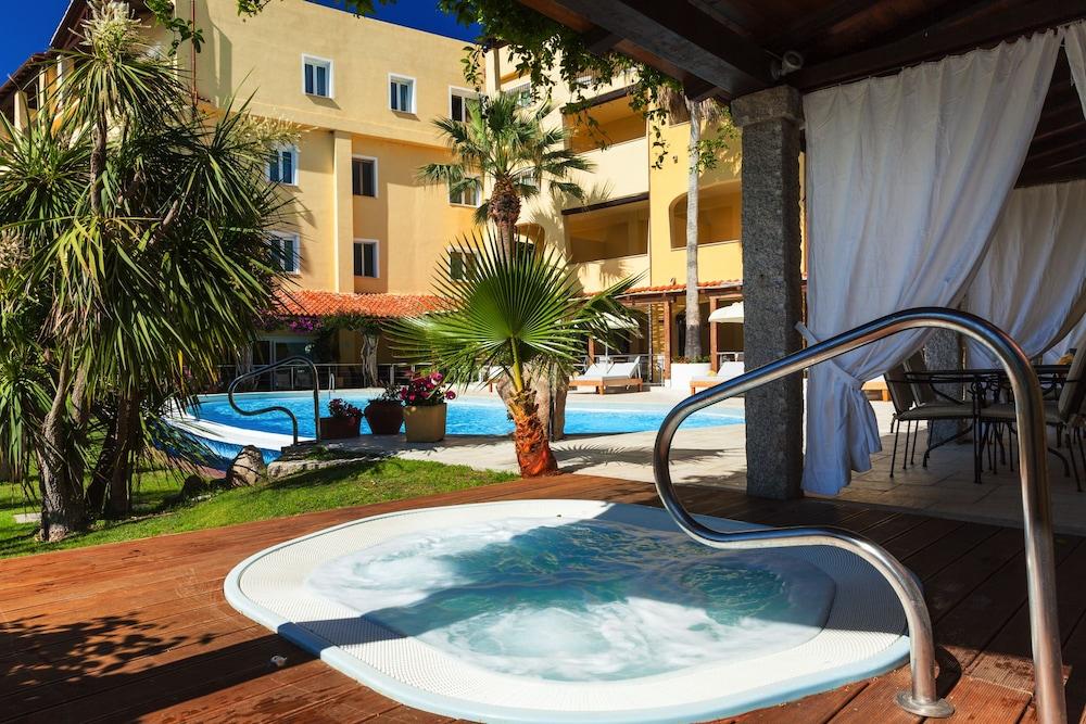 Hotel Villa Margherita Golfo Aranci Ngoại thất bức ảnh